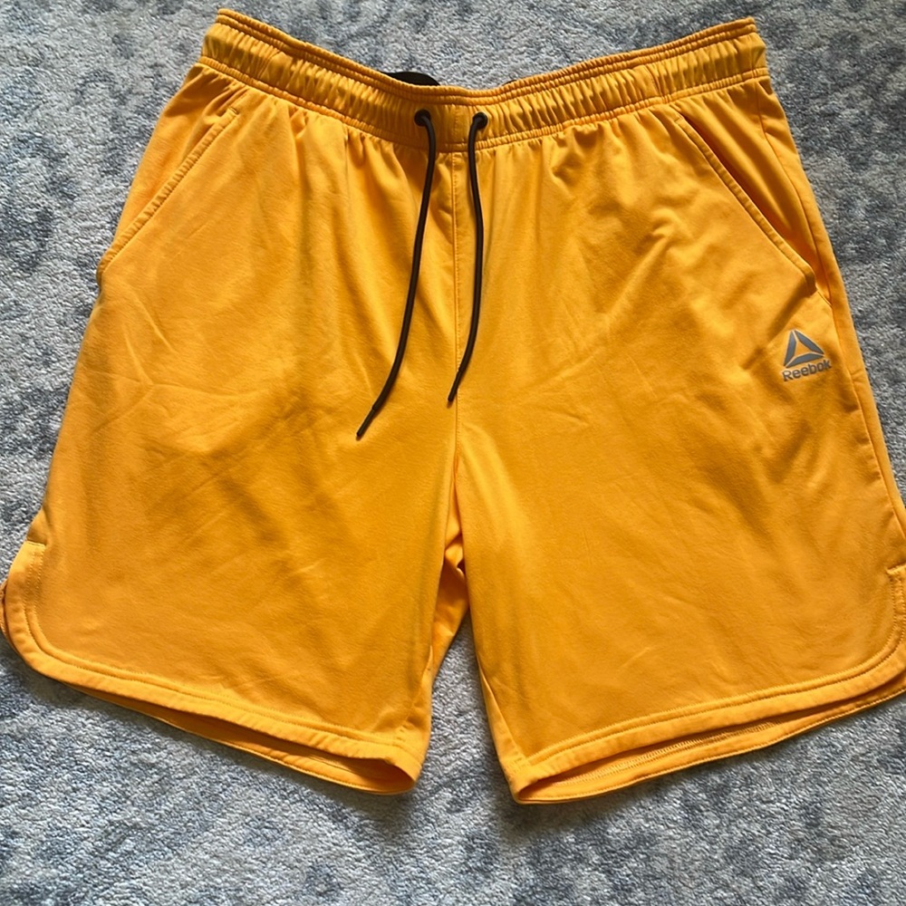 NWOT Men’s Reebok Shorts